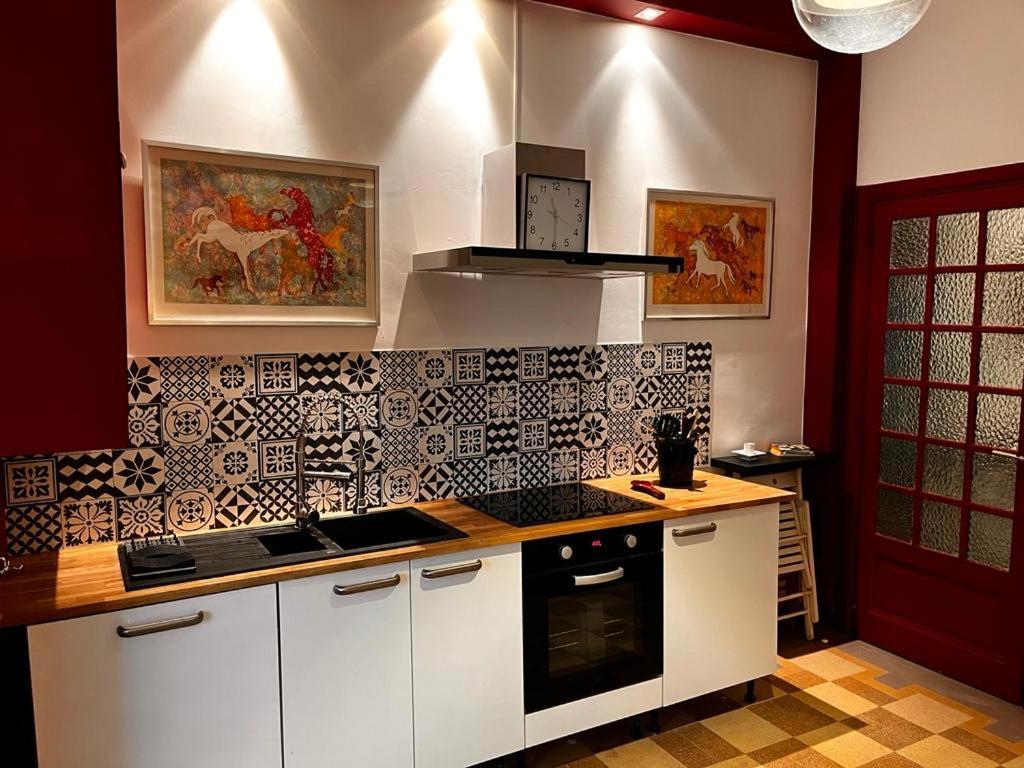 Appartement Signature Art Deco فالنسيا المظهر الخارجي الصورة